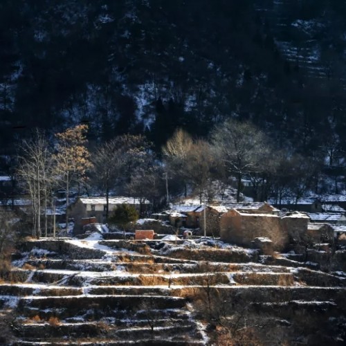 大自然在太行大峡谷尽情挥毫，定格成一幅幅浓墨重彩的画卷