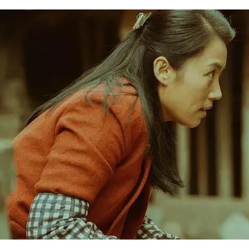 皇城相府出品影片《绿叶对根的情意》正式上映